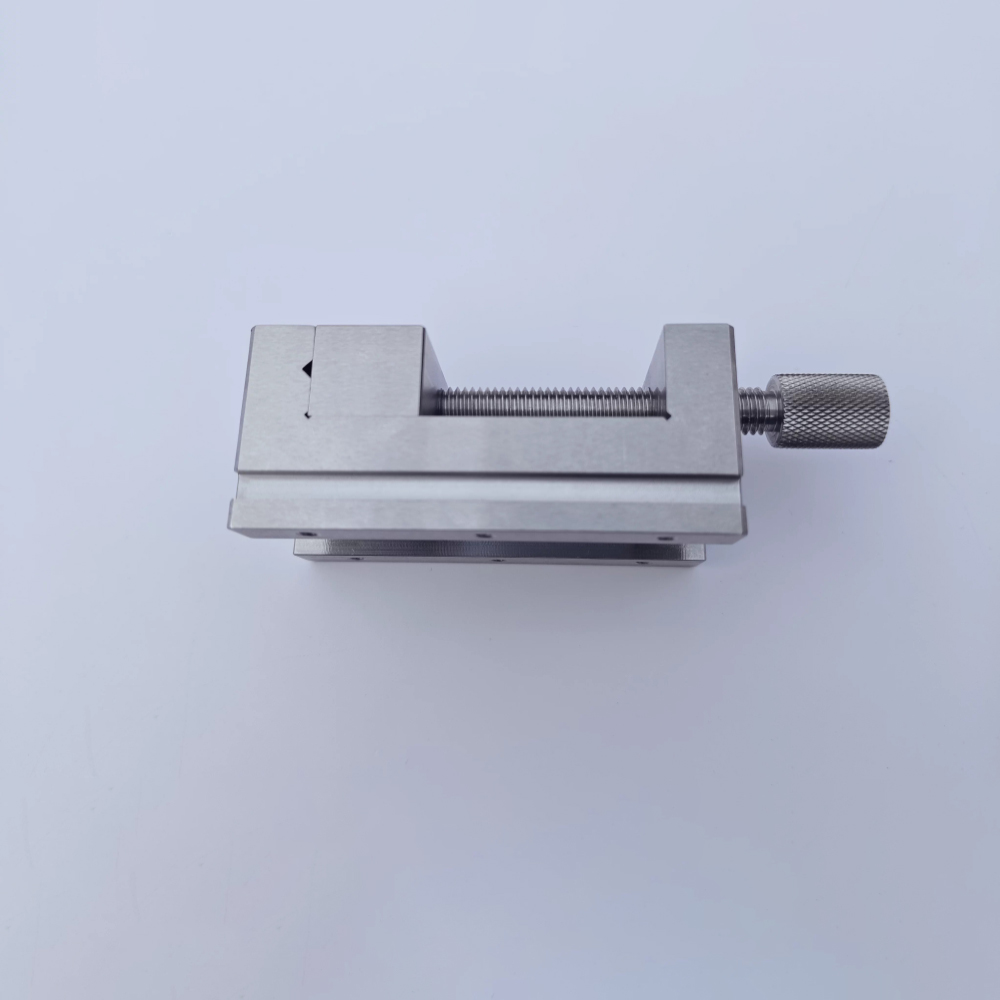 Morsa da banco mini a becchi p - Electronics Repair Bench recensione e prezzo